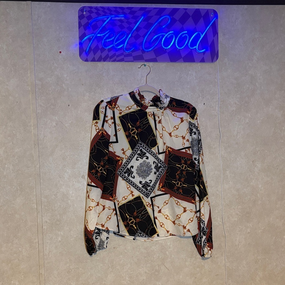 SHEIN Women's Black and White Patterned Button Down Shirt